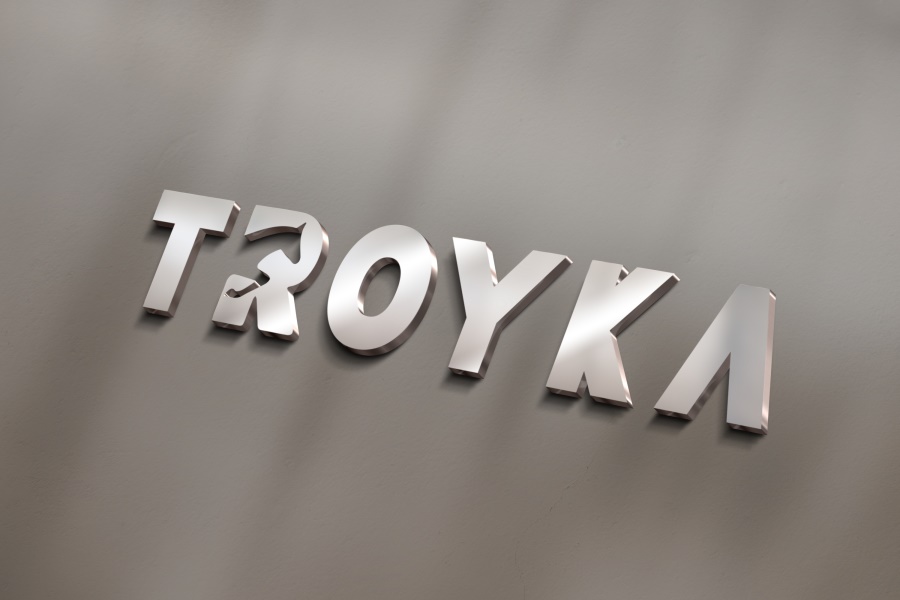 Troyka Oto